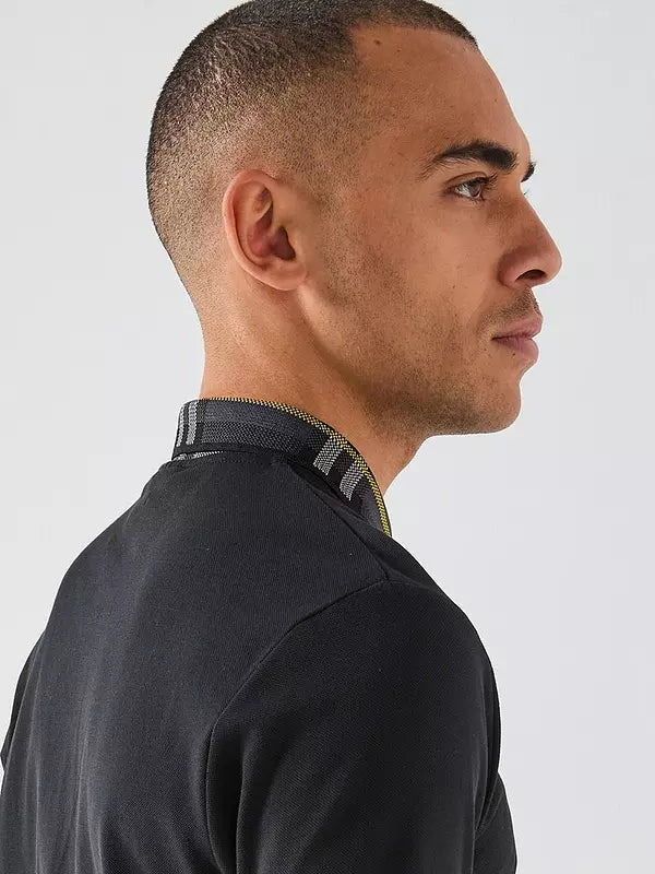 Tartan collar polo nera