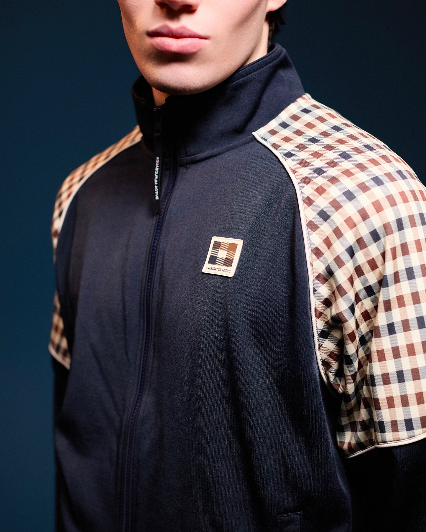 Check sleeves track top navy