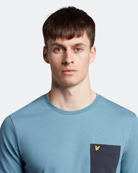 Contrast poket t-shirt celeste/blu