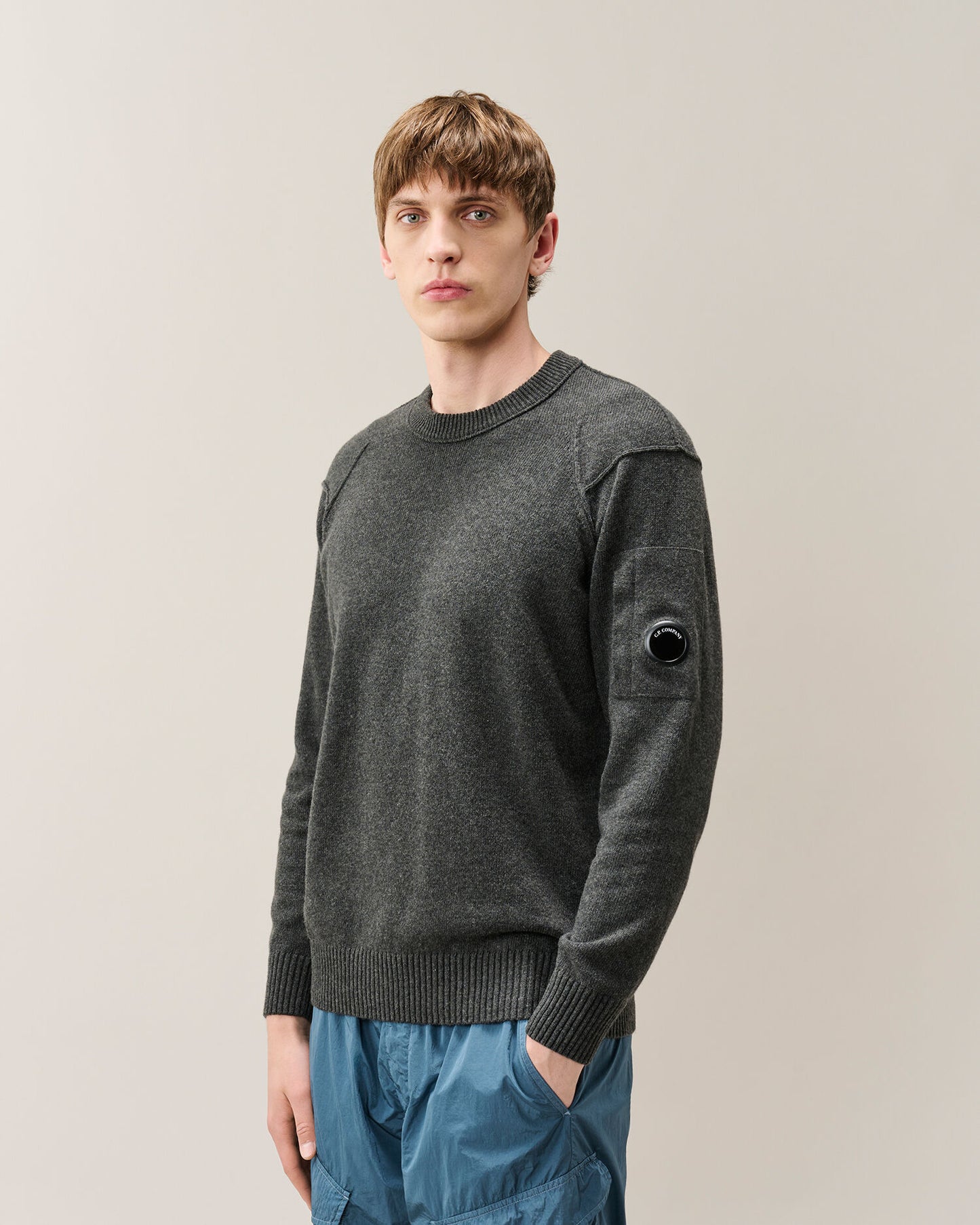 Lambswool GRS crew neck dark Shadow