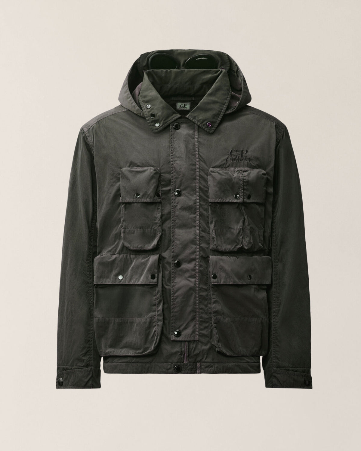 Heavy Chrome-R goggle jacket raven