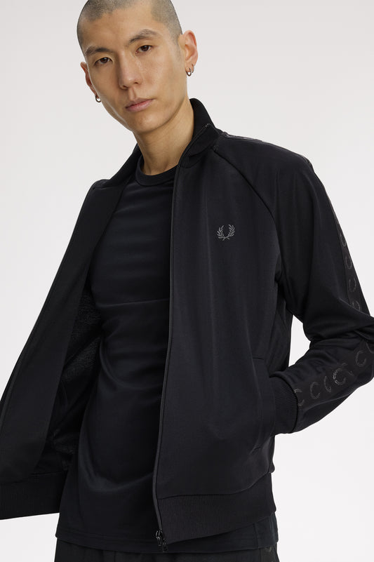 Contrast track Jacket nera tonal