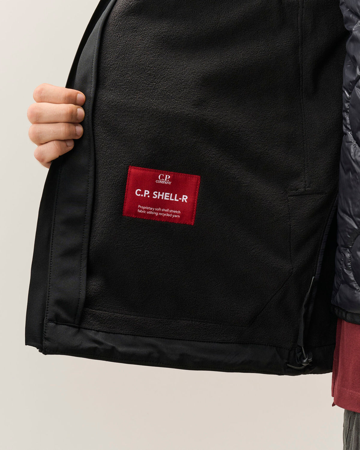 CP Shell padded hooded Lens jacket nero
