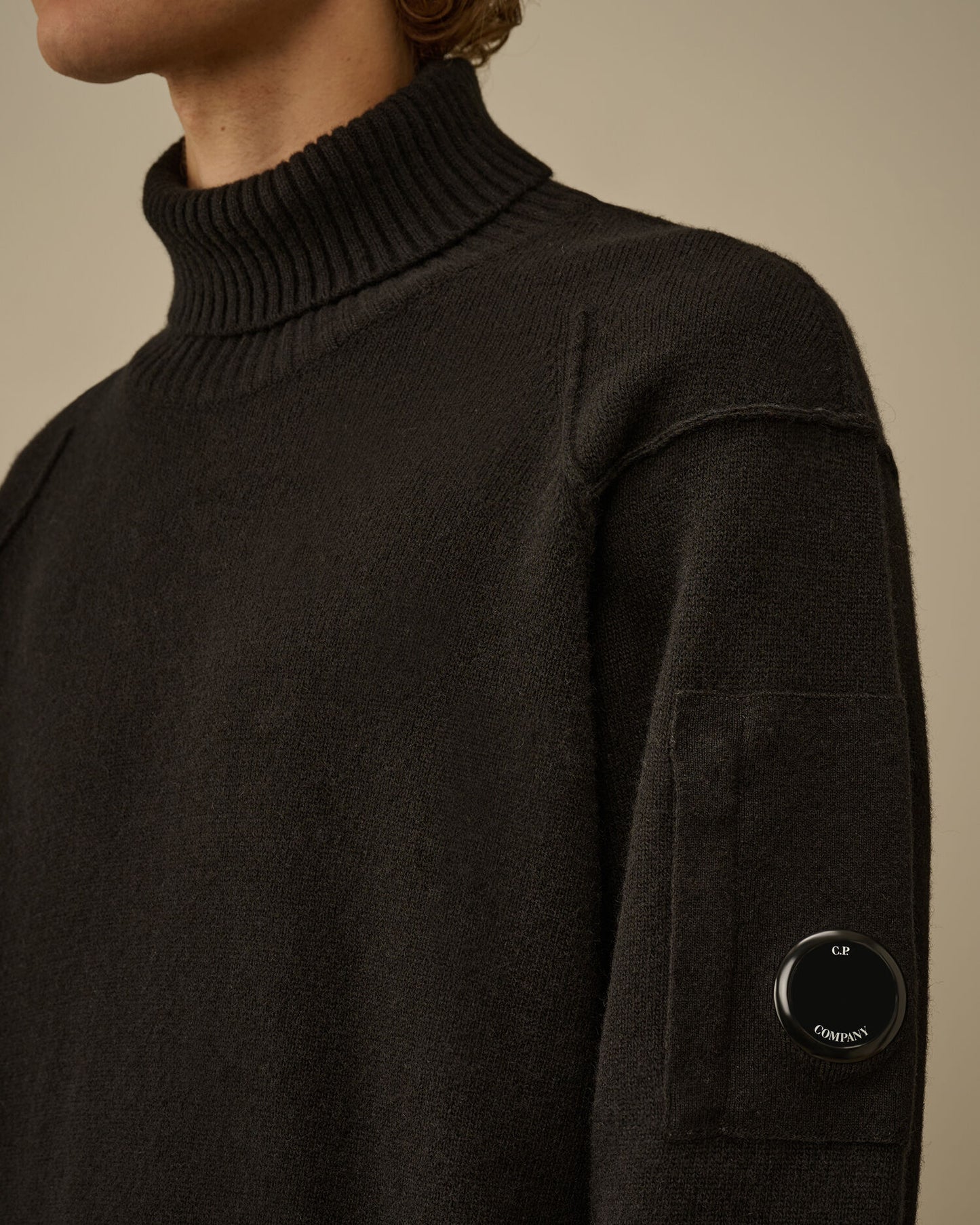 Lambswool Turtleneck grs sweater nero