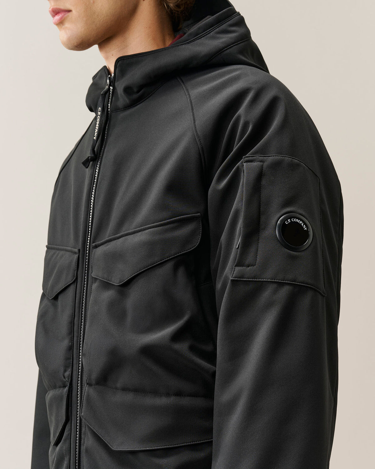 CP Shell padded hooded Lens jacket nero