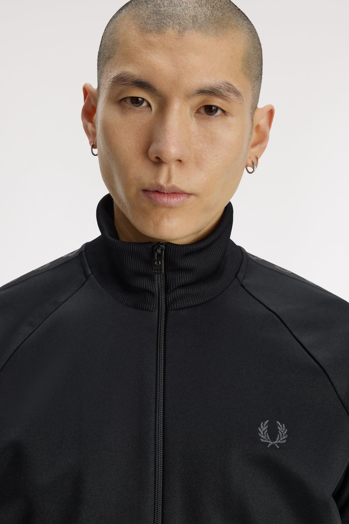 Contrast track Jacket nera tonal