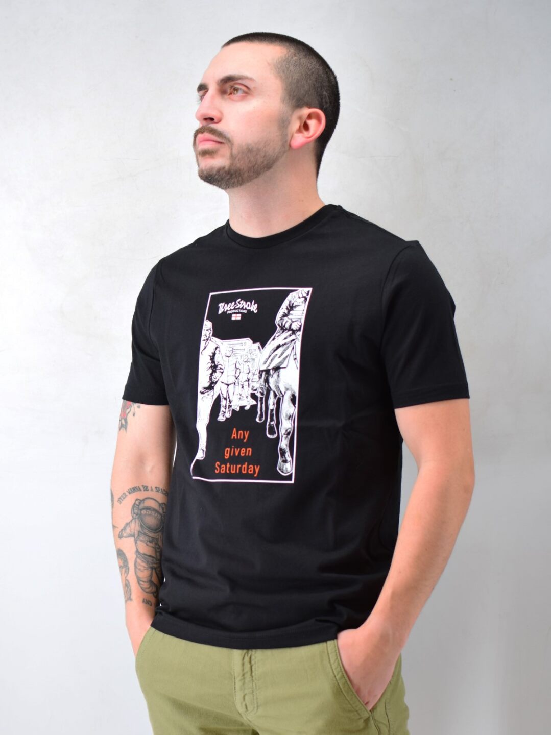 T-shirt ogni maledetto sabato nera