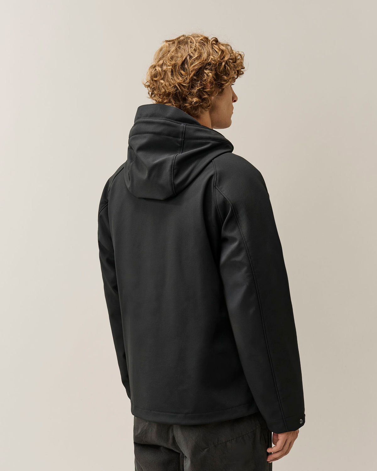CP Shell padded hooded Lens jacket nero