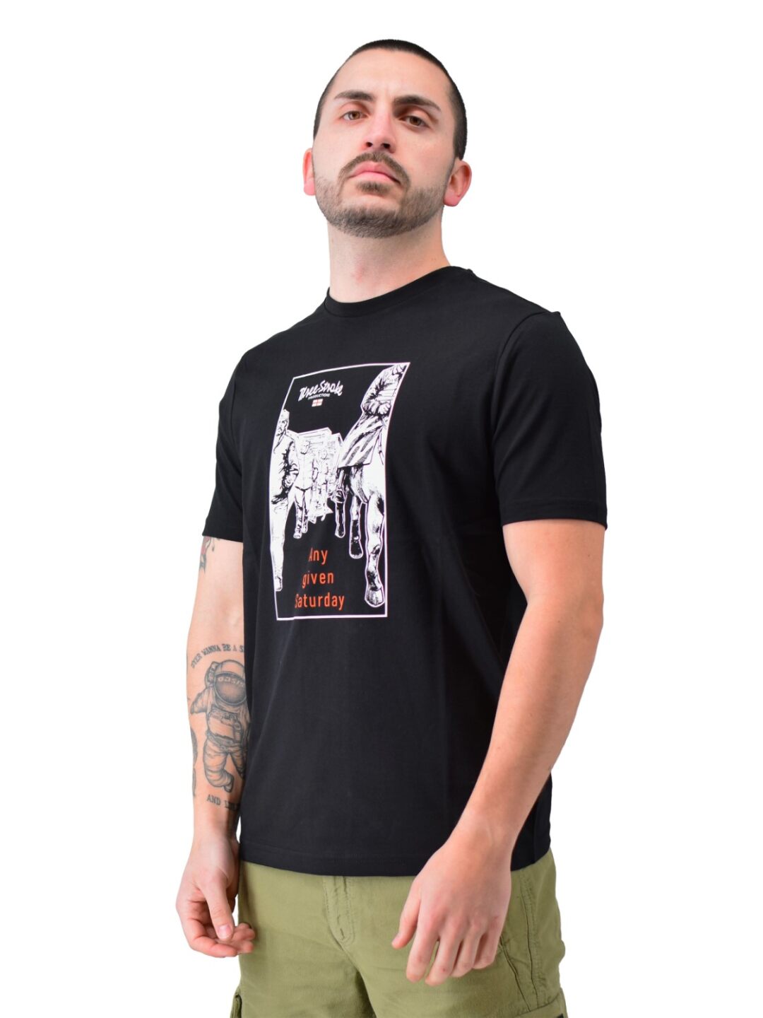 T-shirt ogni maledetto sabato nera