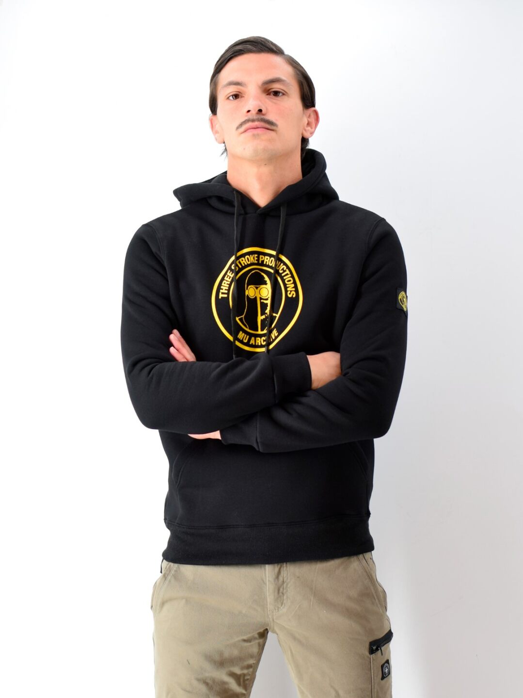 Felpa cappuccio nera archivio MU