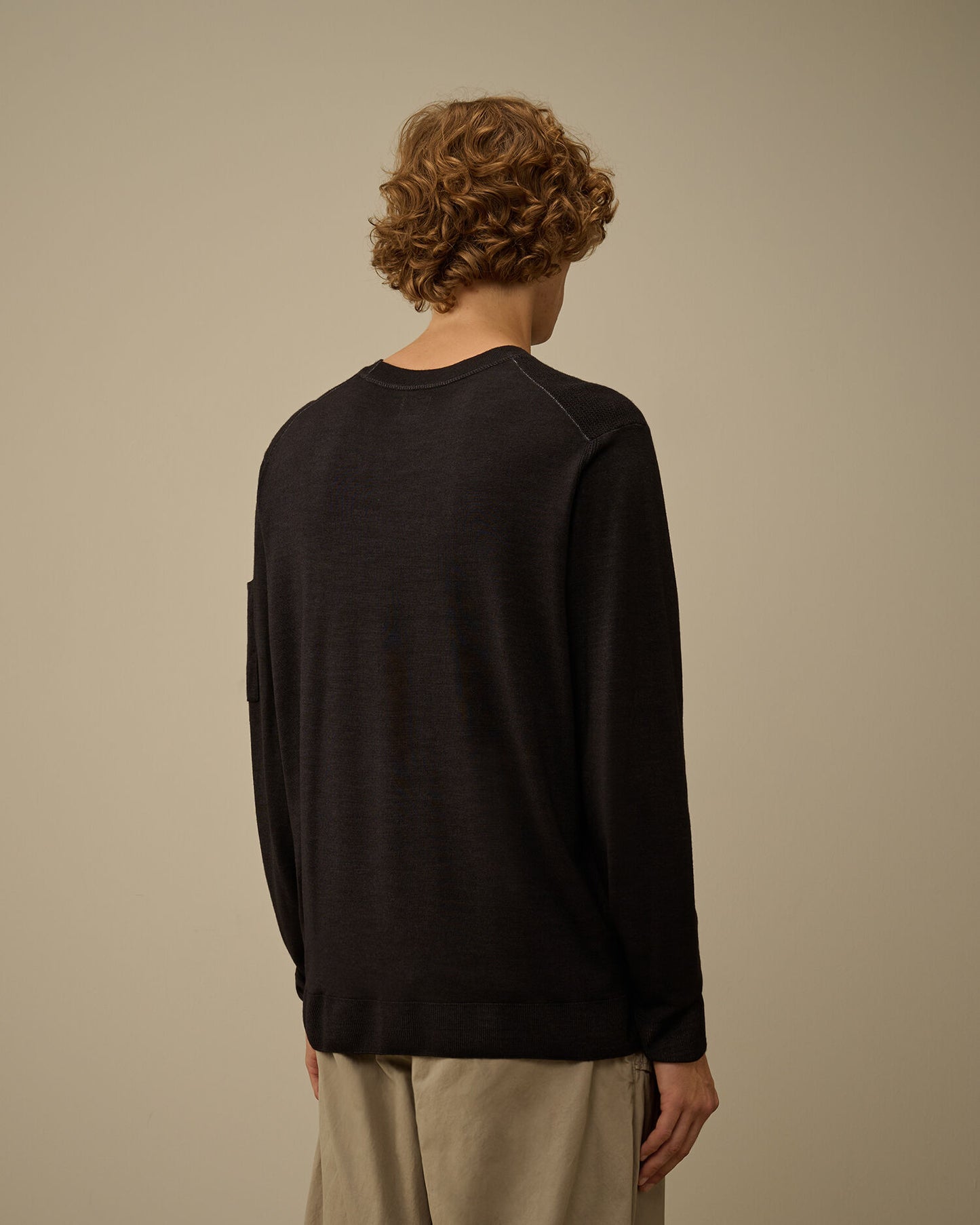 Merino wool crewneck lens sweater nero