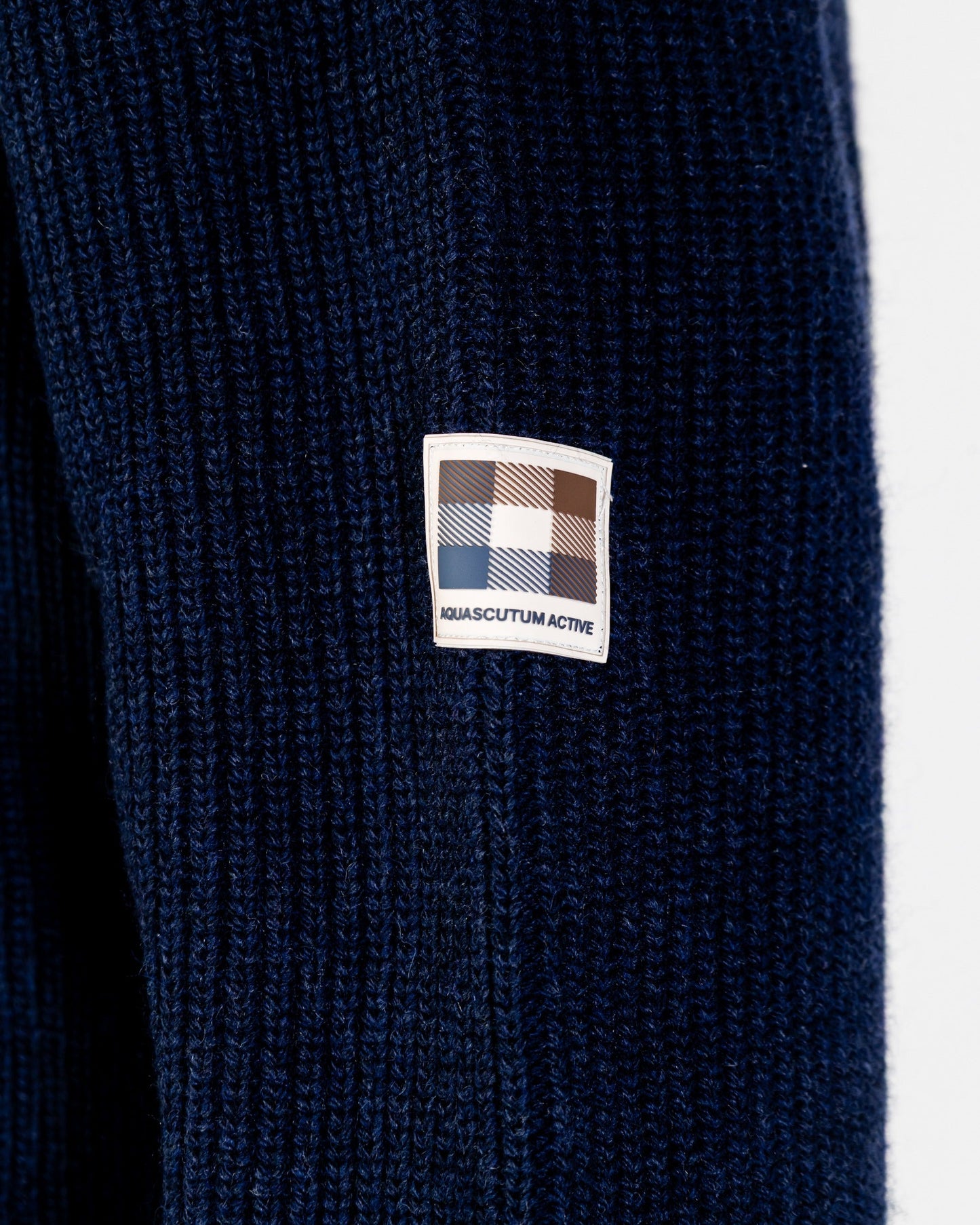Lambswool hooded full zip navy