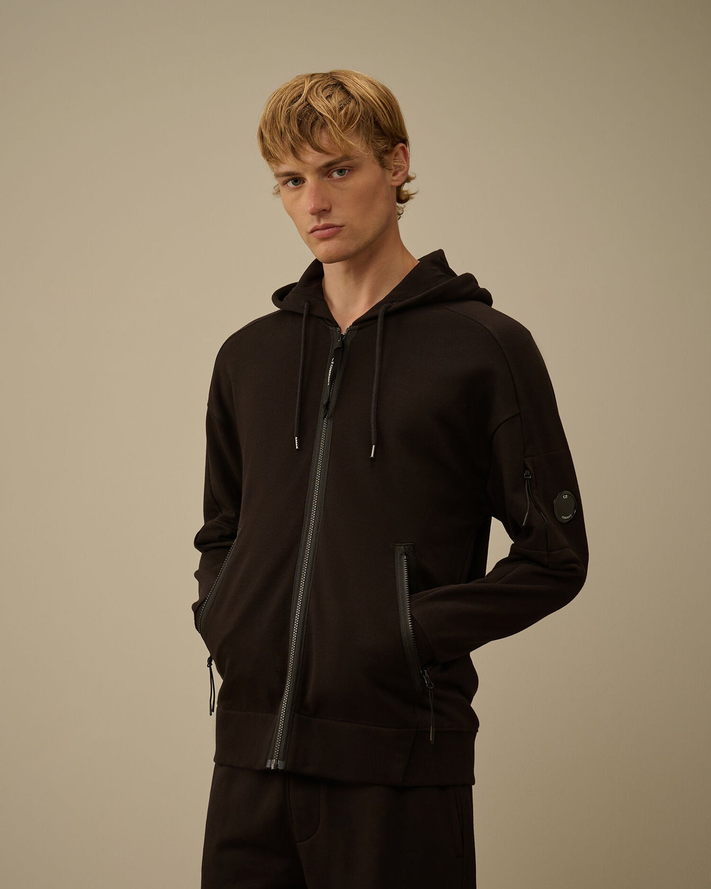 Zipped hoodie Diagonal sweatshirt nera