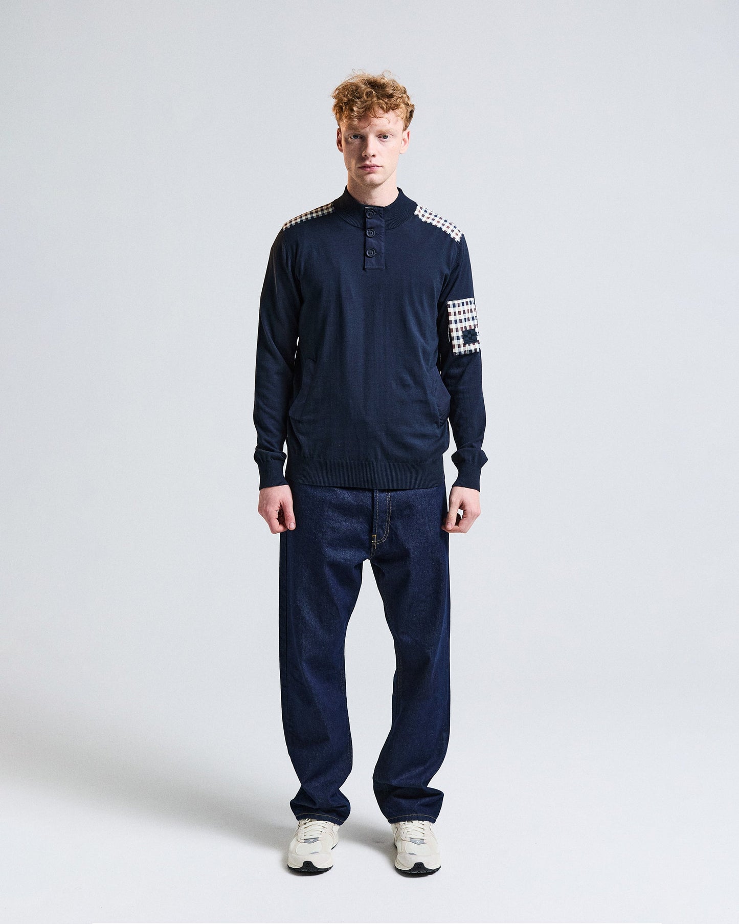 Lamina pocket mock neck
