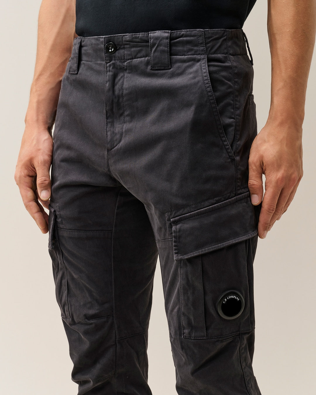 Cargo pants stretch sateen raven