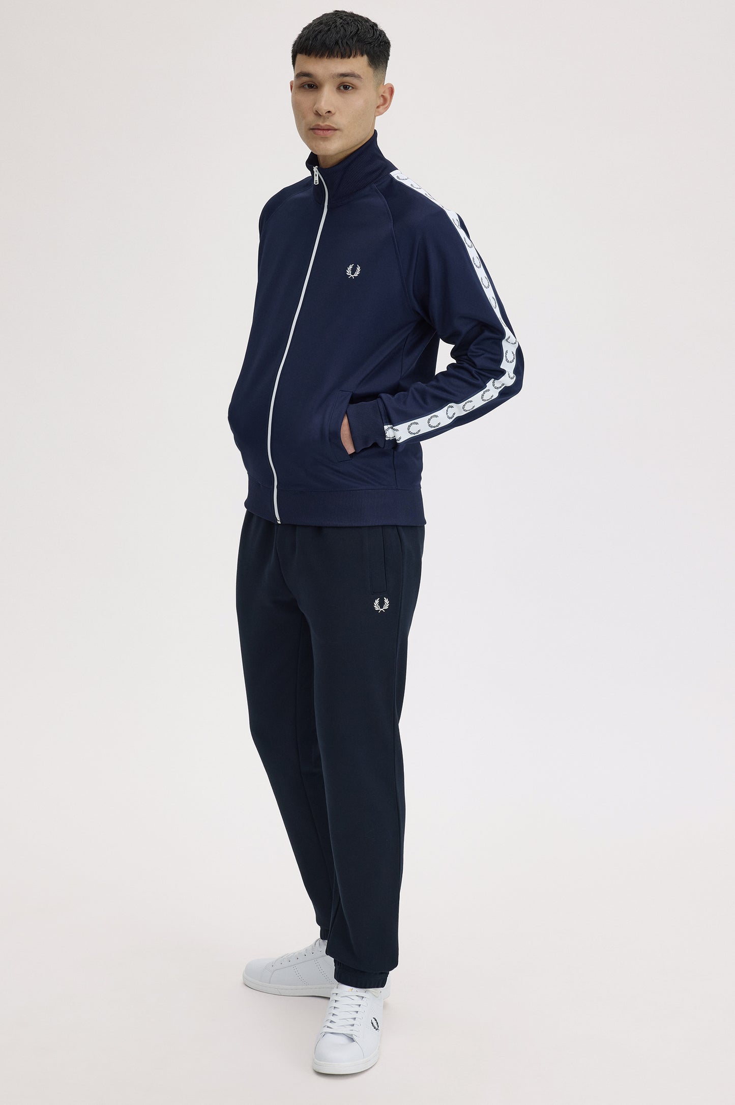 Taped track Jacket navy