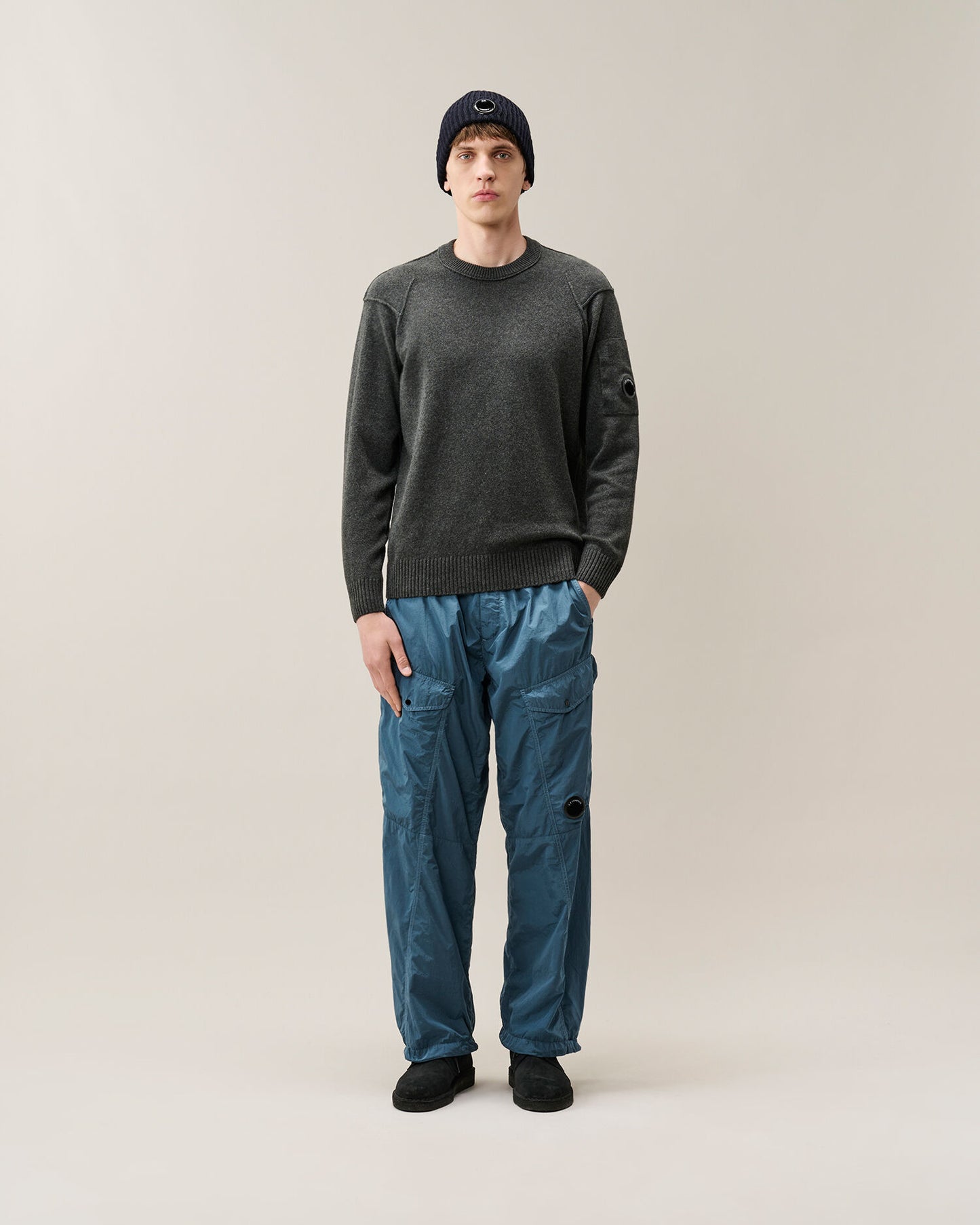 Lambswool GRS crew neck dark Shadow